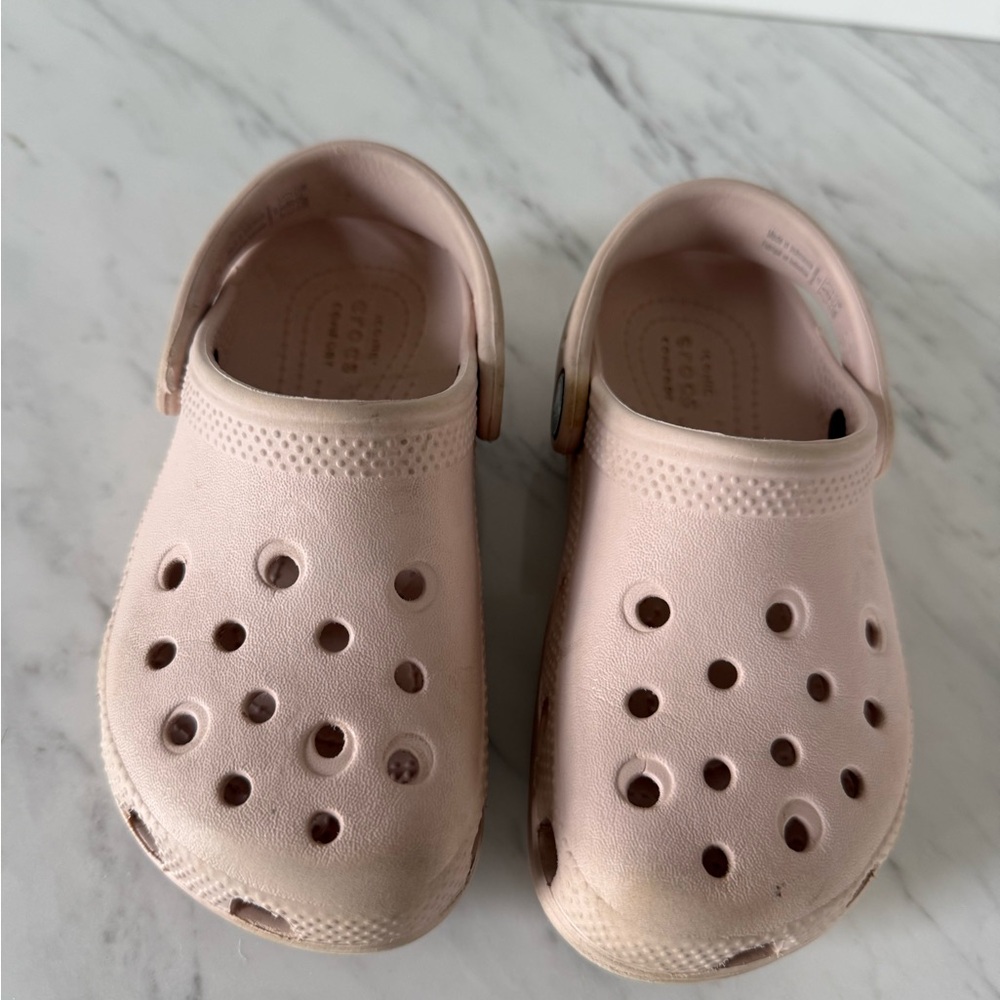 Light Pink Crocs for Chid Size 10